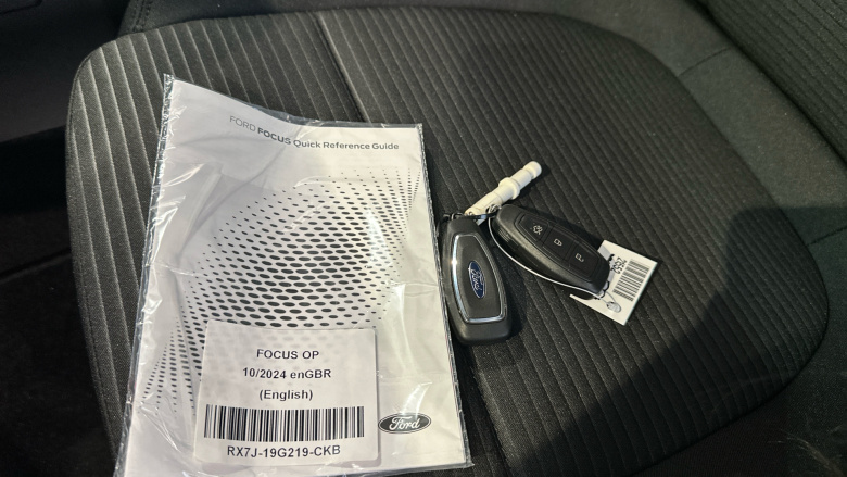 Ford Focus 1.0 EcoBoost Hybrid mHEV 155 ST-Line 5dr Auto Petrol Hatchback